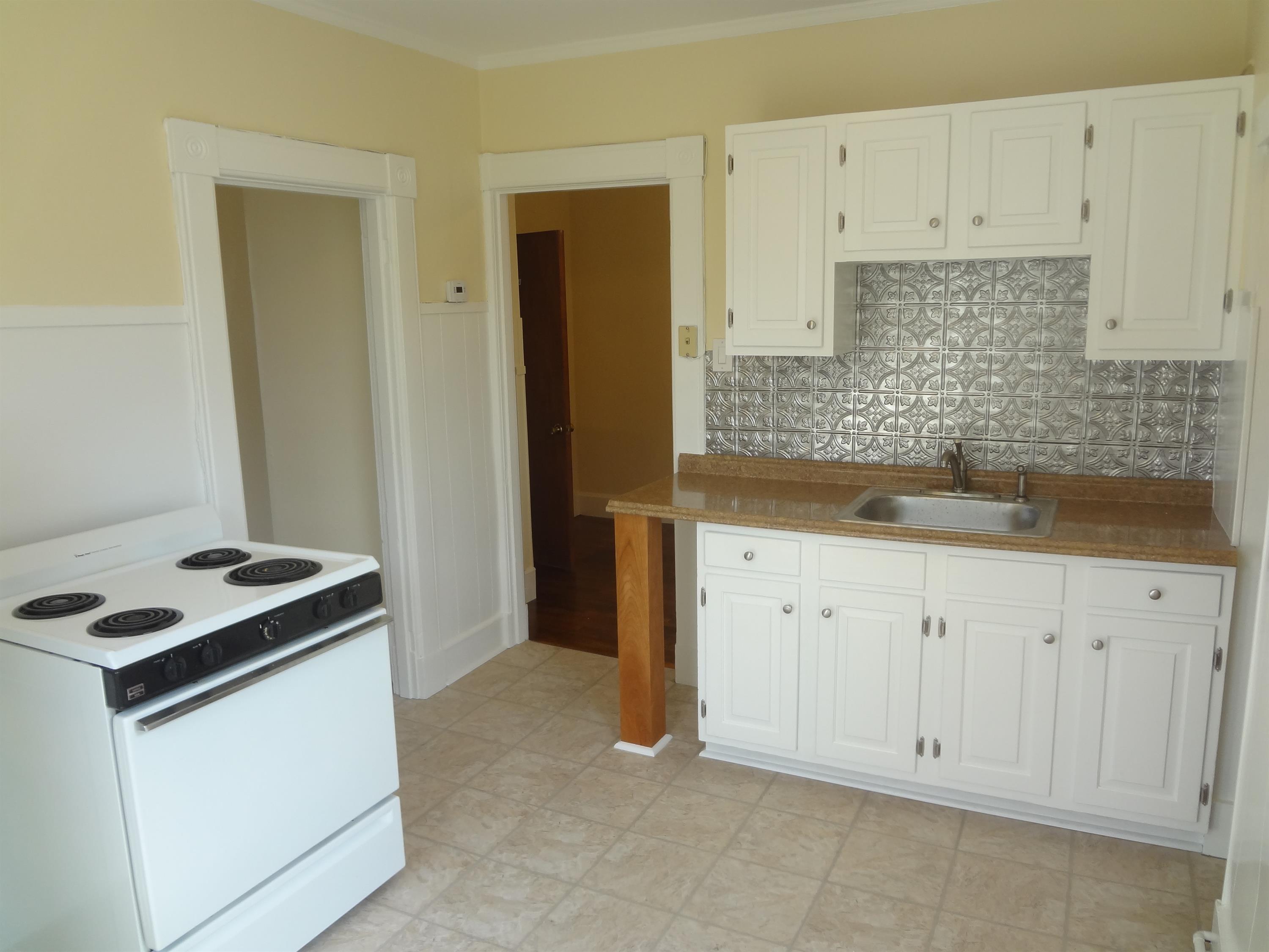 11 Osgood Street-Apt 4